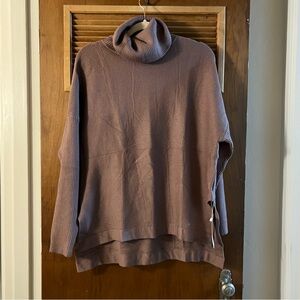 Women's Mauve Turtleneck Sweater NWT